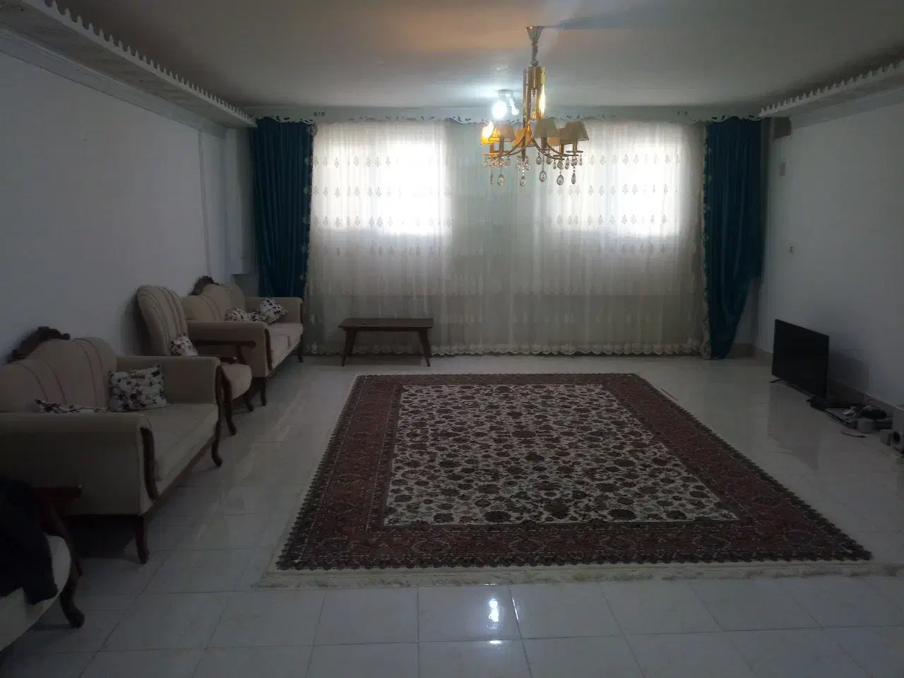 واحد آپارتمان شیک مرتب به رهن داده می شود|اجارهٔ آپارتمان|قائن, |دیوار