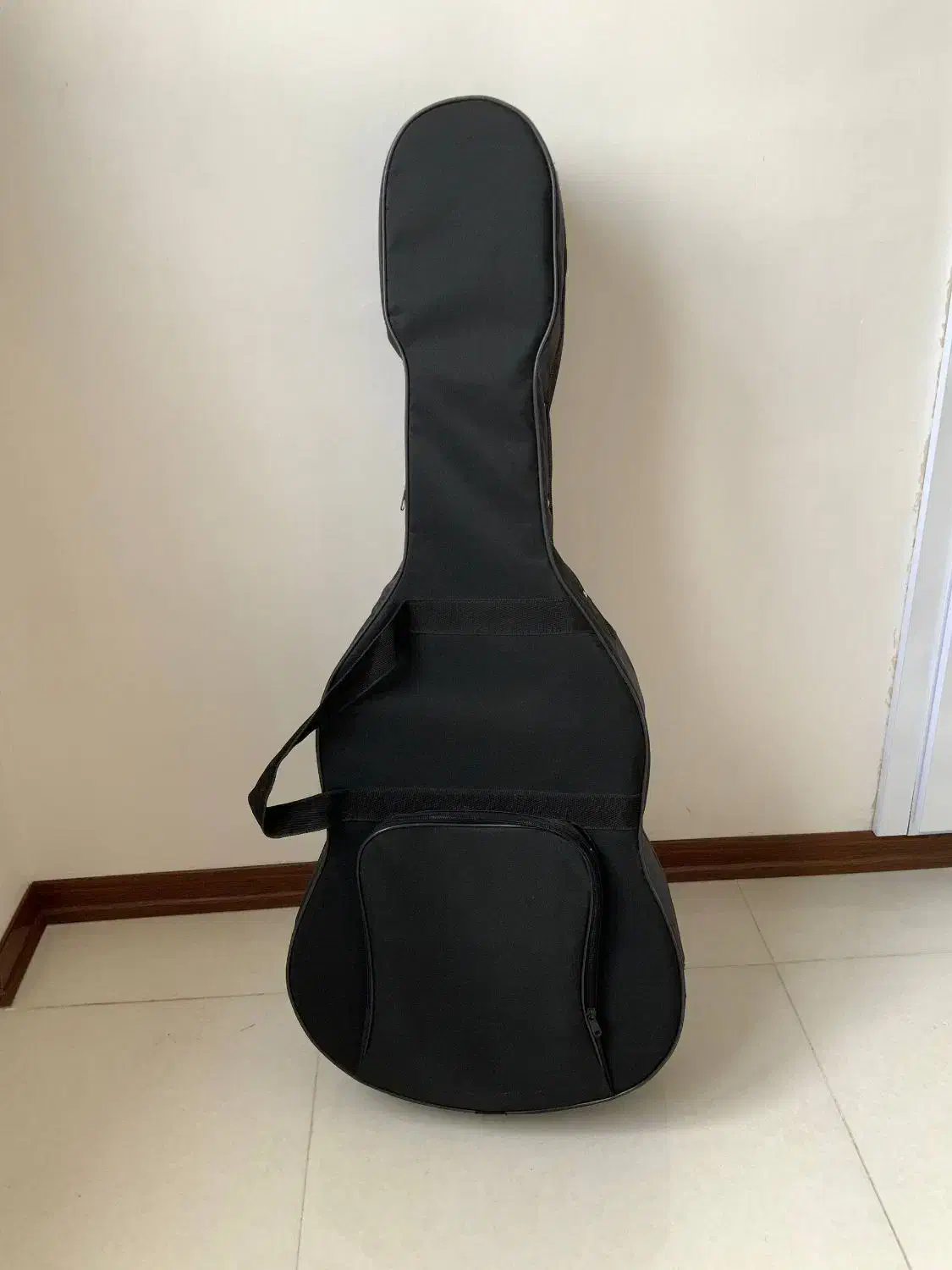 هارد کیس گیتار کلاسیک (کاملا نو زیر قیمت)|گیتار، بیس، امپلیفایر|زنجان, |دیوار