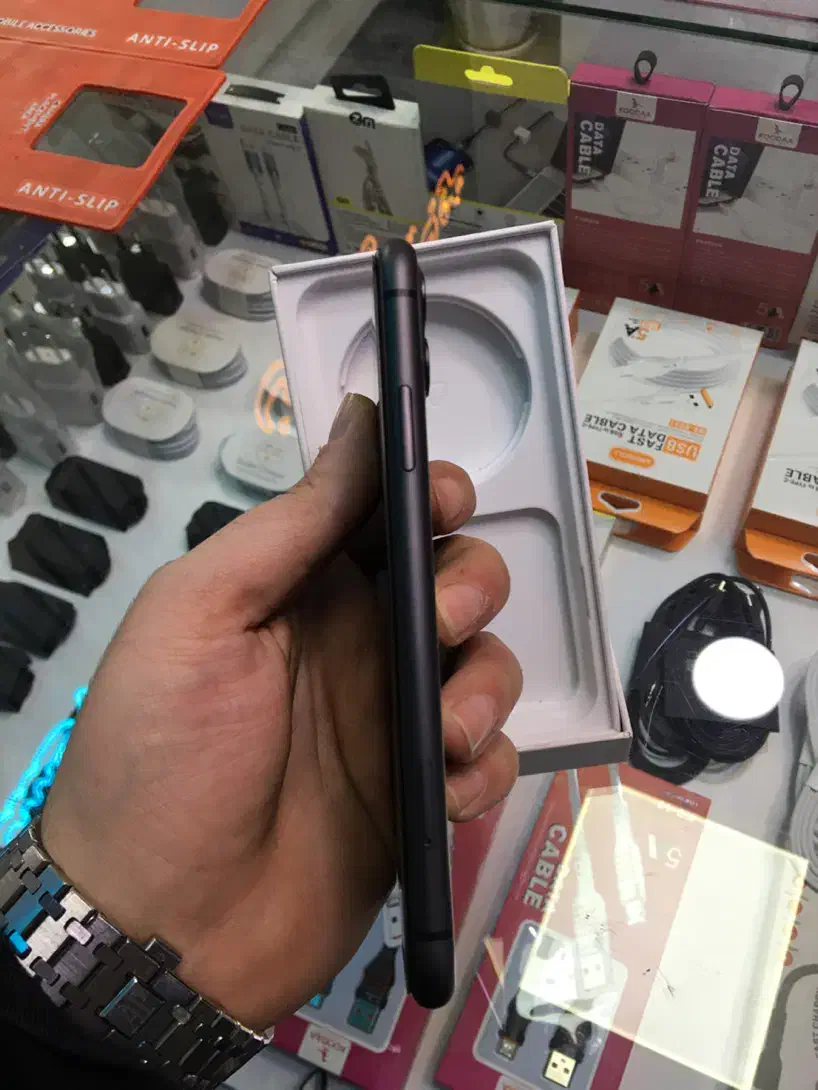 iphone 11 128|موبایل|کرج, گوهردشت|دیوار