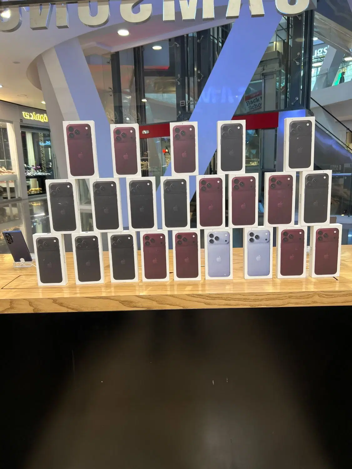 Iphone 18 pro max|موبایل|تهران, اقدسیه|دیوار