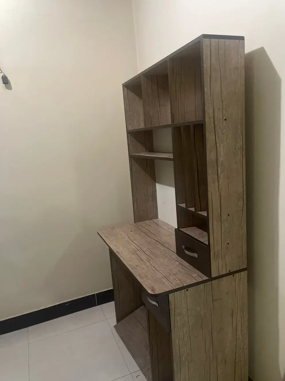 میزتحریر|میز تحریر و کامپیوتر|بندر انزلی, پاسداران|دیوار