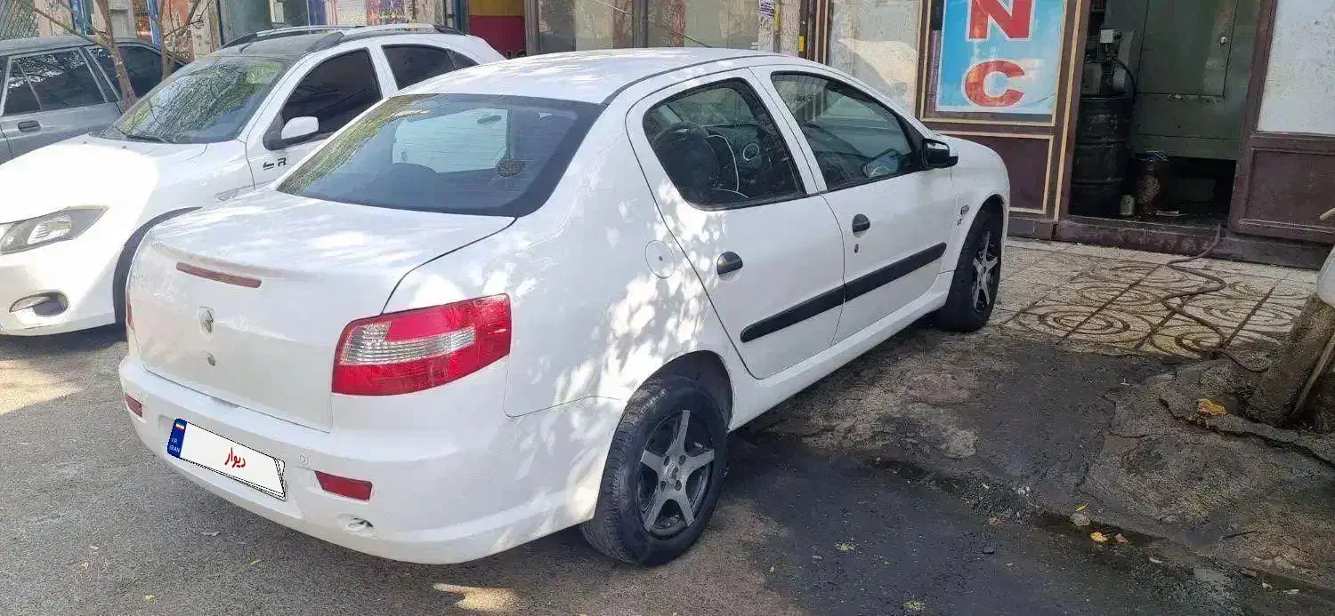 رانا lx سفید ۹۵ کم کار واقعی|خودرو سواری و وانت|تهران, شهرک ولیعصر شمالی|دیوار
