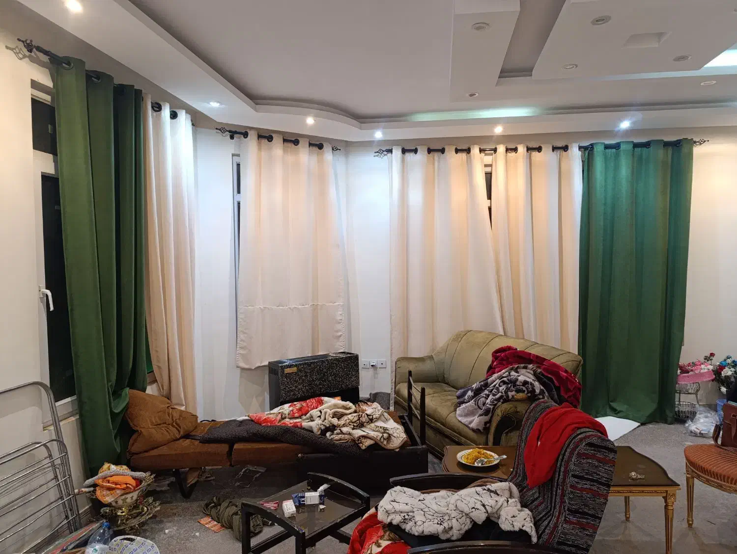 پرده پانچ شرکتی|پرده، رانر، رومیزی|دماوند, دماوند|دیوار