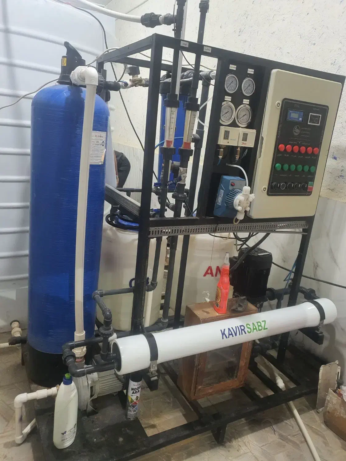 فروش آب تصفیه کن صنعتی با تمام تجهیزات و لوله کشی|فروشگاه و مغازه|کنارک, |دیوار