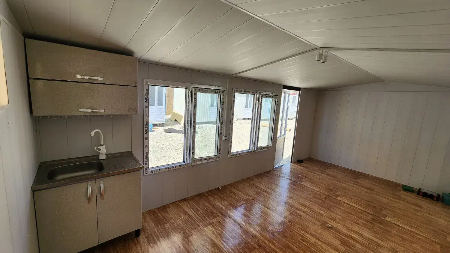 تولید کننده کانکس بازاری 6.8.10.15نگهبانی.توالت|مصالح و تجهیزات ساختمان|تهران, خلیج فارس|دیوار