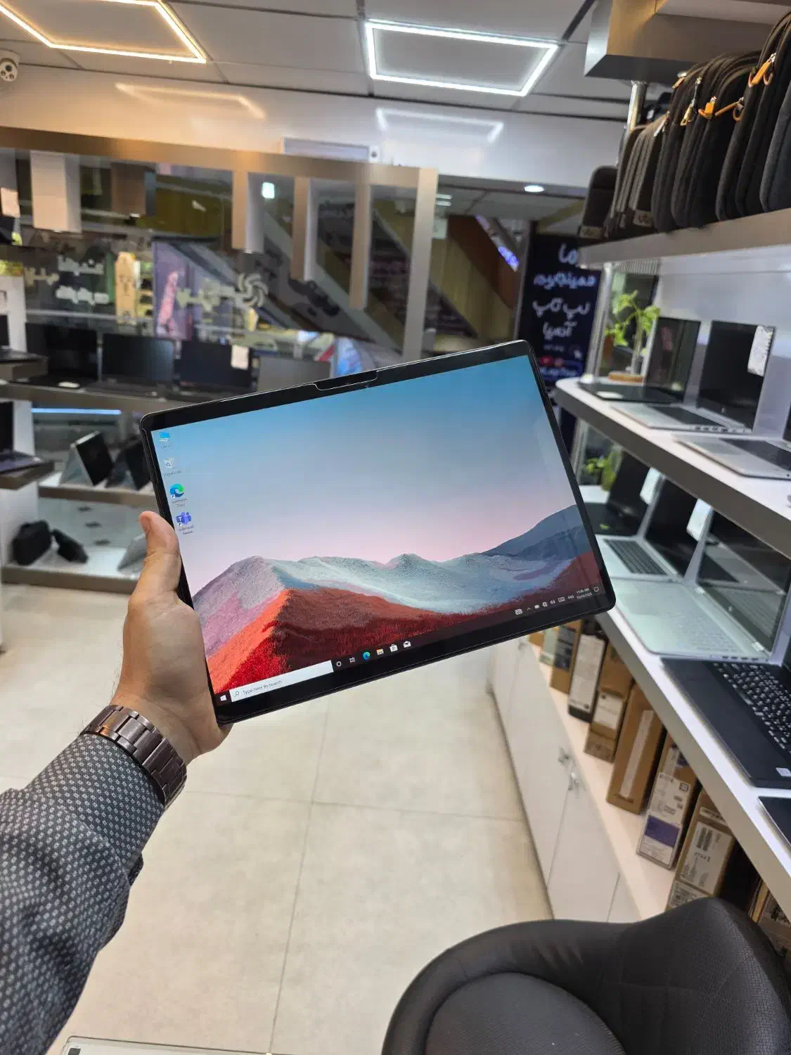 سرفیس پرو ۸ - Surface Pro 8 تمیز|رایانه همراه|مشهد, ارشاد|دیوار