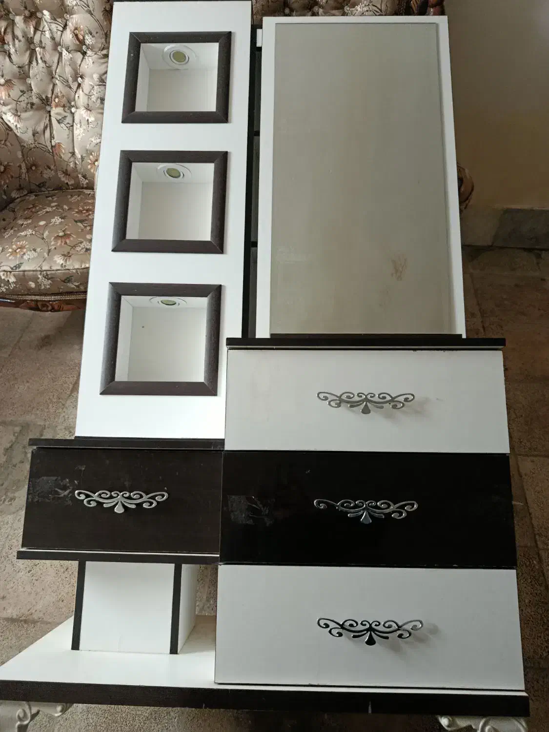 کمد آرایش|مبلمان خانگی و میز عسلی|فردوس (خراسان), |دیوار