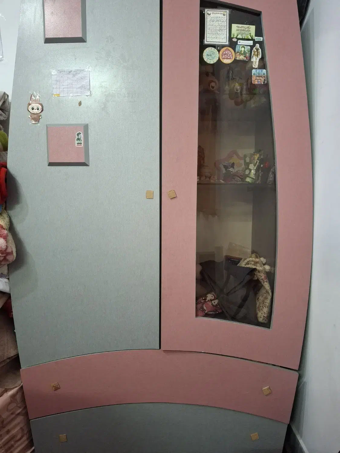 کمد|جاکفشی، کمد، دراور|قم, باجک دو|دیوار