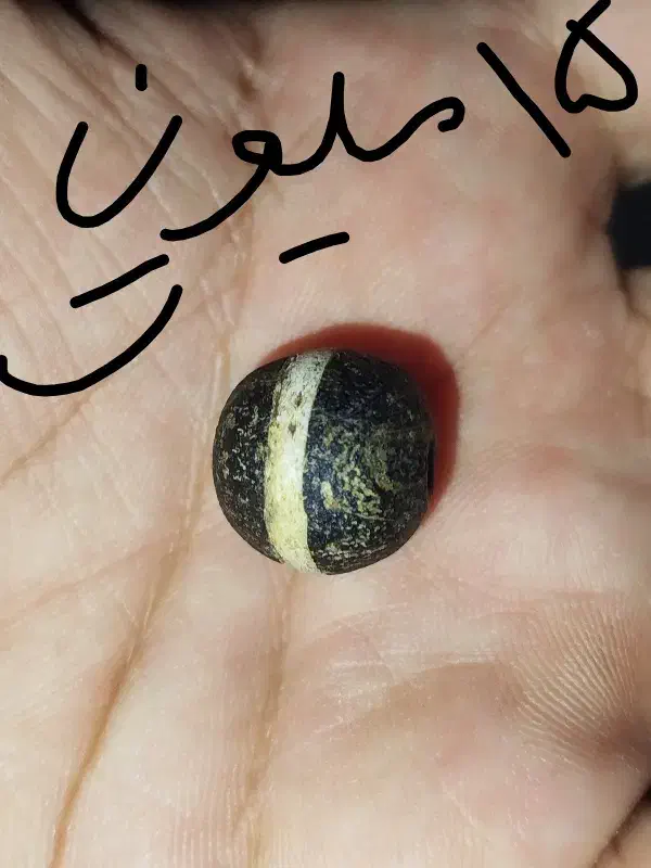 مهره قدیمی و کلی انگشتر قدیمی|جواهرات|درگهان, |دیوار