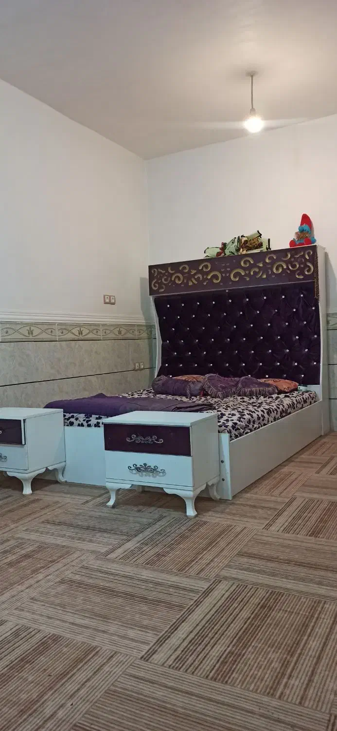 سرویس خواب شیک و پیک و تمیز|تخت و سرویس خواب|چیتاب, |دیوار