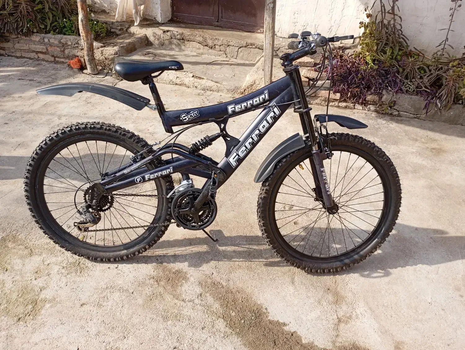 دوچرخه 26|دوچرخه، اسکیت، اسکوتر|قرق, |دیوار