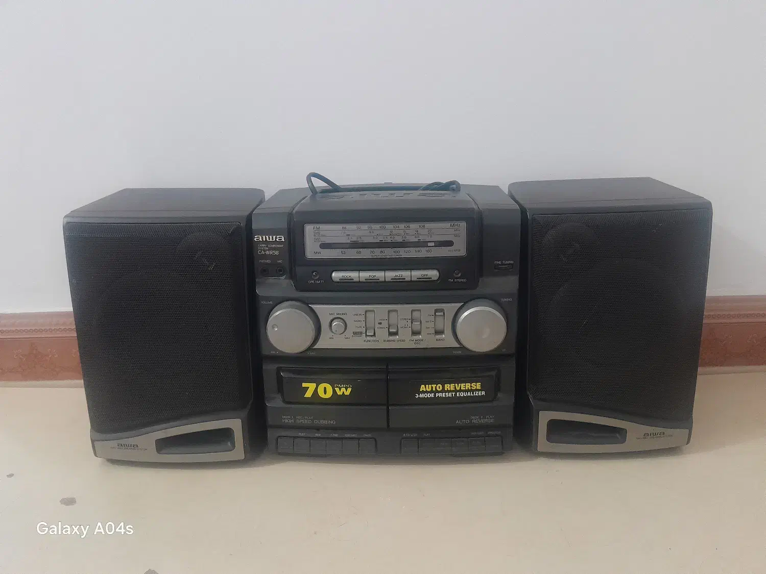 ضبط بزرگ زیبا وشیک قدیمی آیوا|سیستم صوتی خانگی|مهاباد (آذربایجان غربی), |دیوار