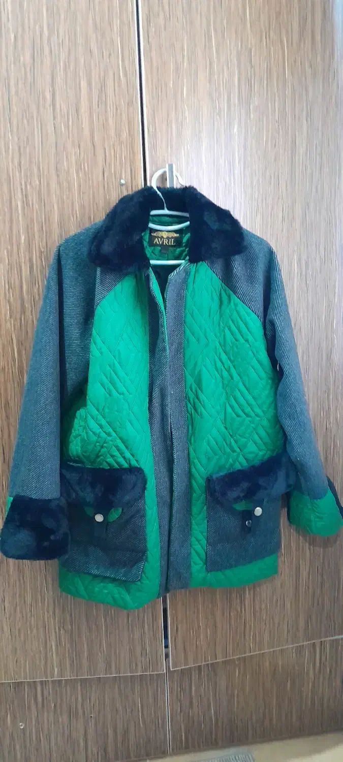 پالتو سایز ۲ وارداتی.|لباس|رشت, ولکس|دیوار