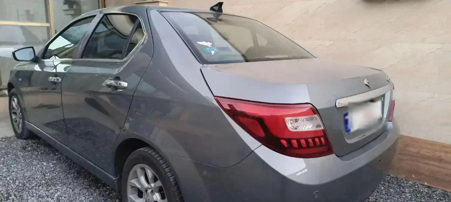 دناپلاس توربو اتوماتیک خاکستری|خودرو سواری و وانت|مبارکه, |دیوار