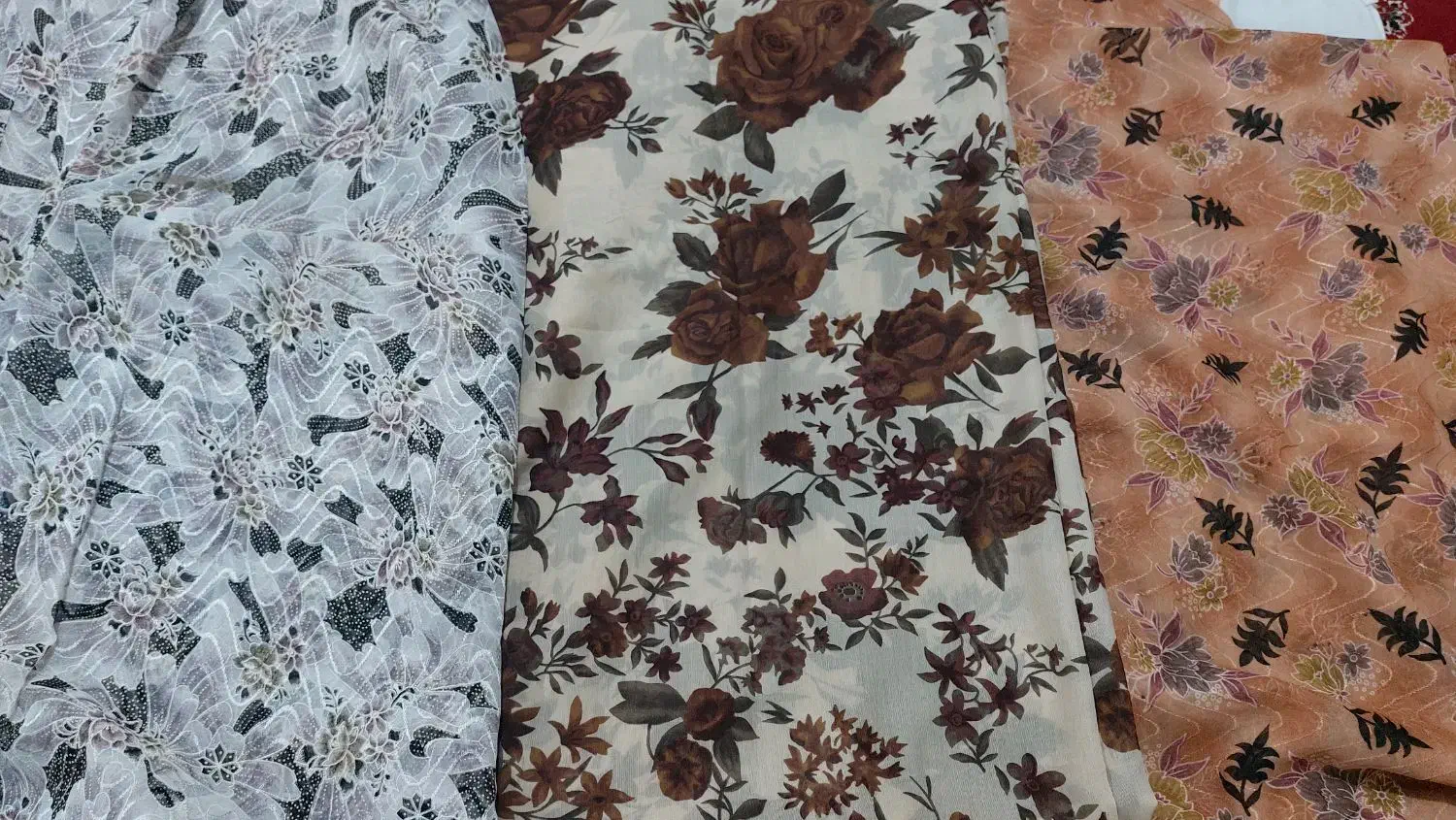 چادر رنگی دوخته|لباس|قم, عشقعلی|دیوار