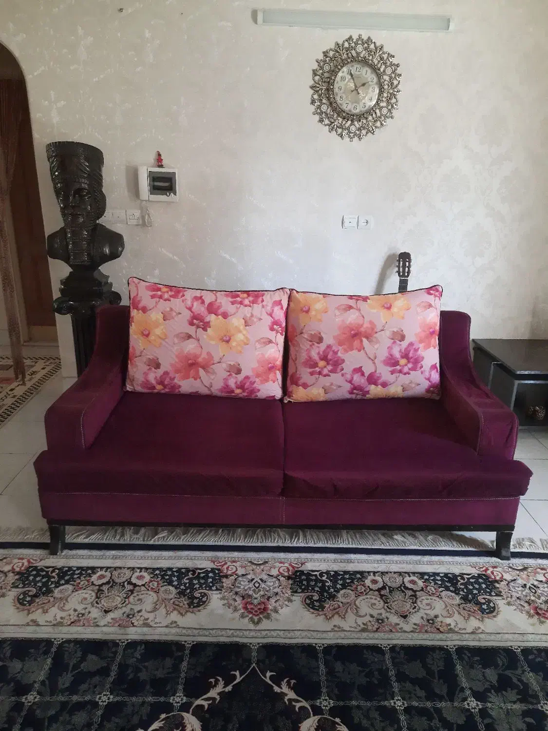 مبل راحتی ترک ۷ نفره با میز|مبلمان خانگی و میز عسلی|اصفهان, طامه|دیوار