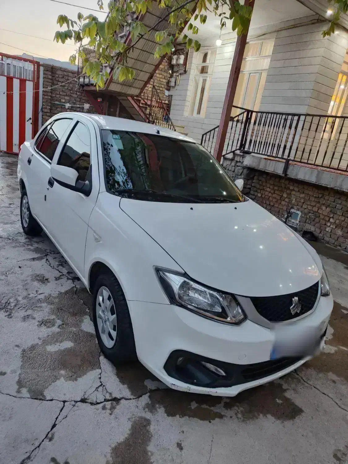 ساینا 1402 درجه یک|خودرو سواری و وانت|بروجرد, |دیوار