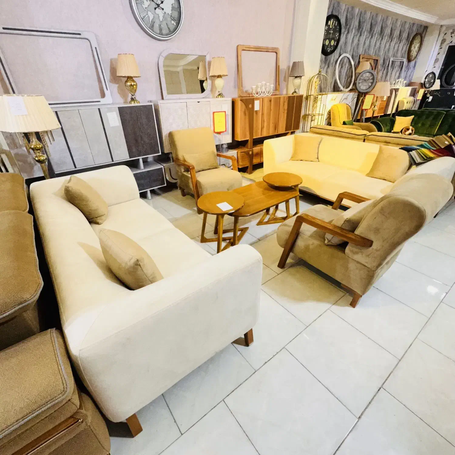 مبل رنگ شتری زرکالا|مبلمان خانگی و میز عسلی|یاسوج, |دیوار