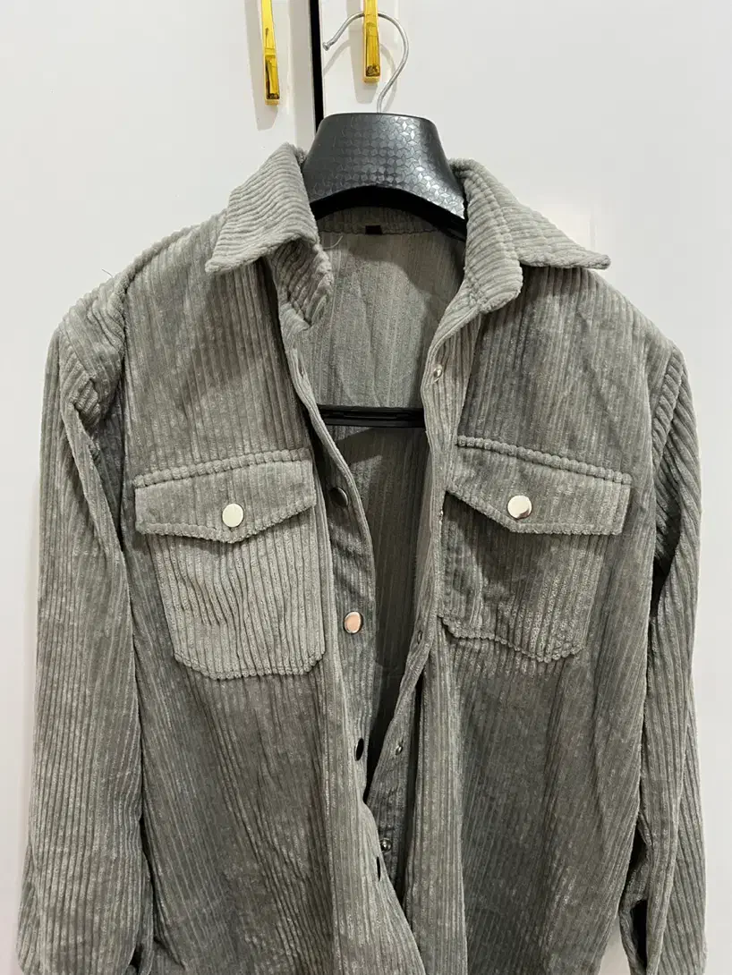 پالتو نو|لباس|زابل, |دیوار