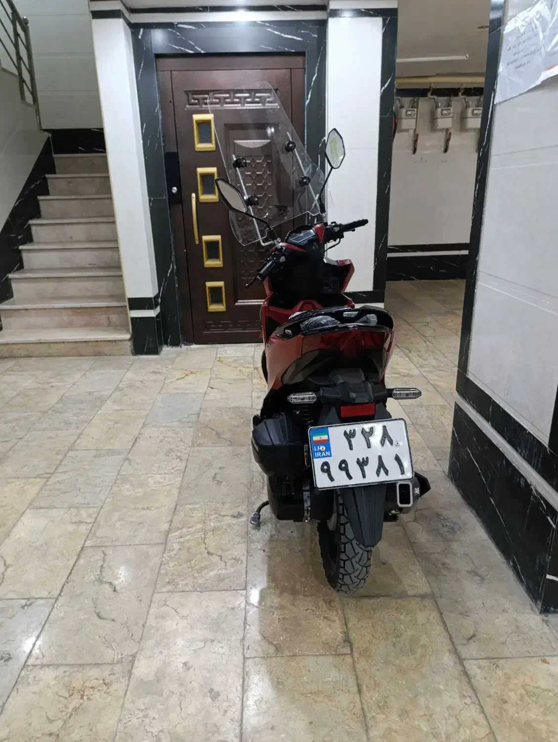 کلیک نیرو موتور مدل ۱۴۰۰کم کار|موتورسیکلت|نسیمشهر, |دیوار