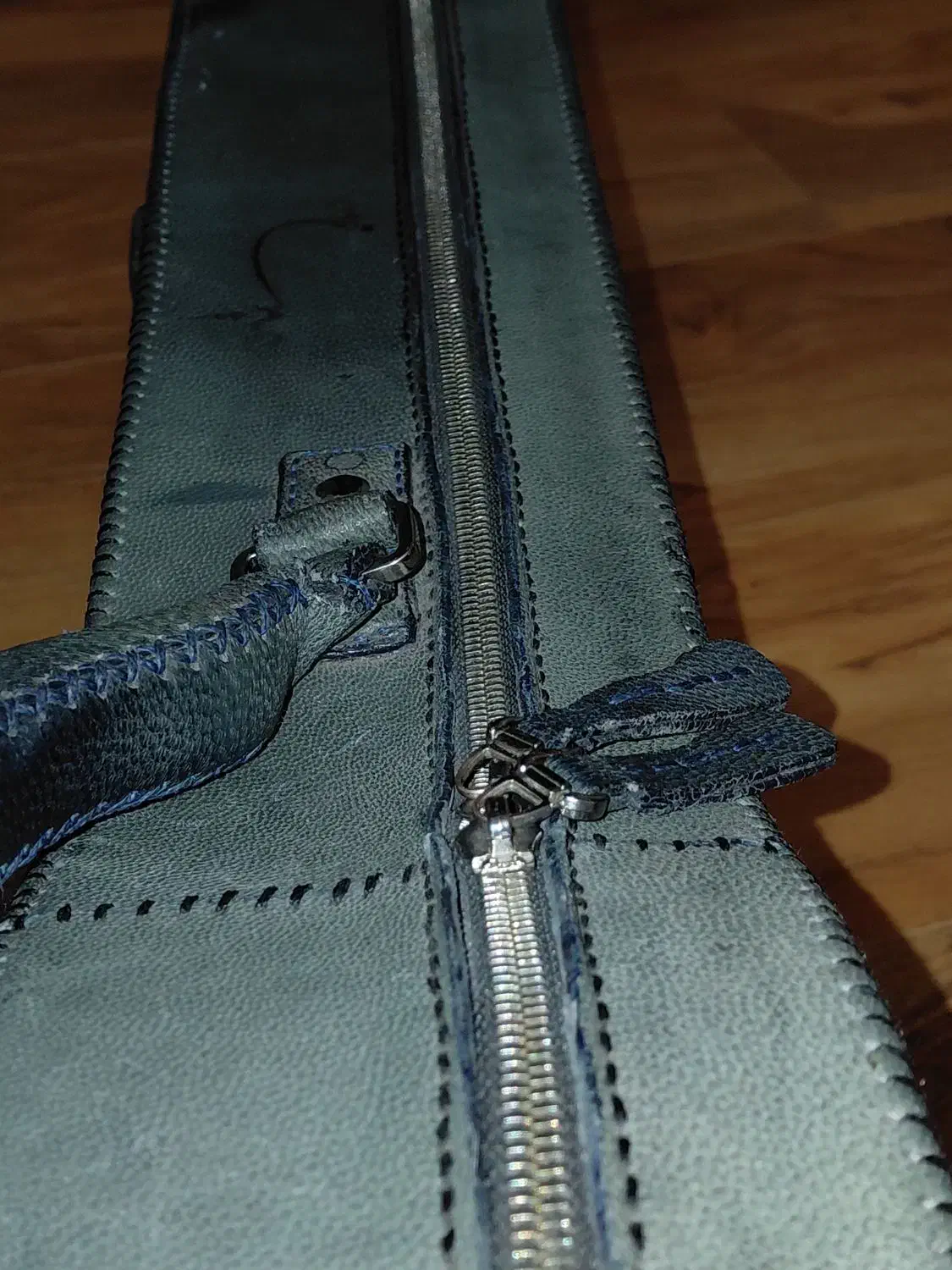 هاردکیس ویولن|ویولن|ارومیه, |دیوار