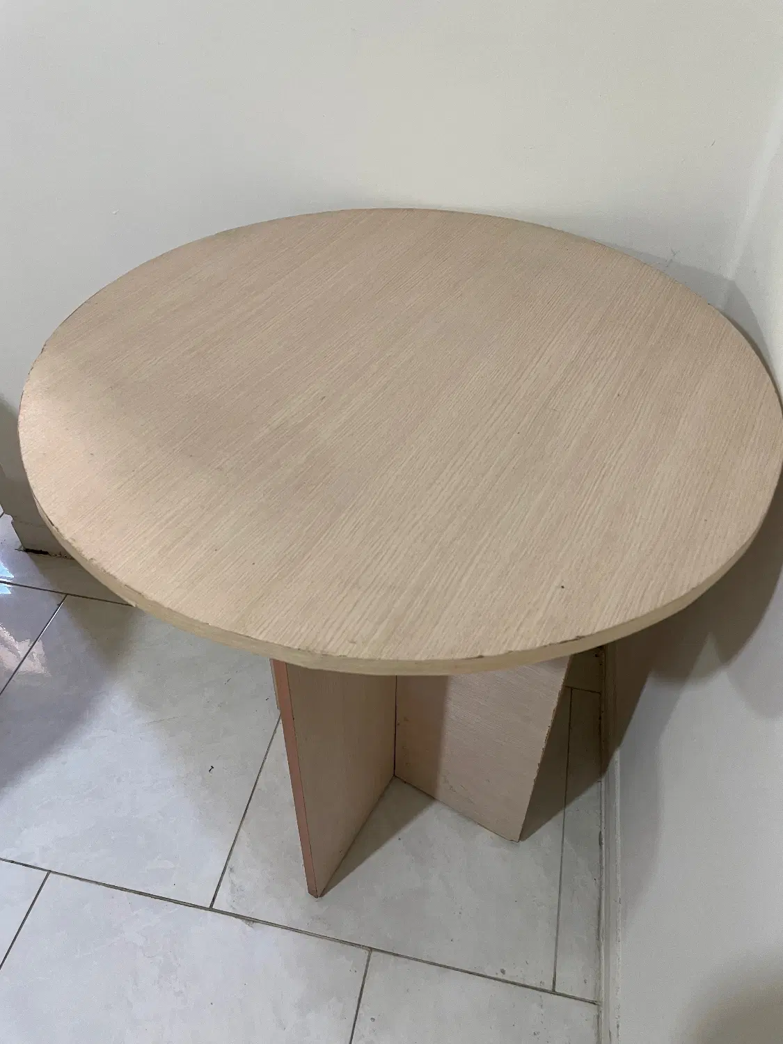 میز گرد جنس mdf|میز تحریر و کامپیوتر|گرگان, |دیوار