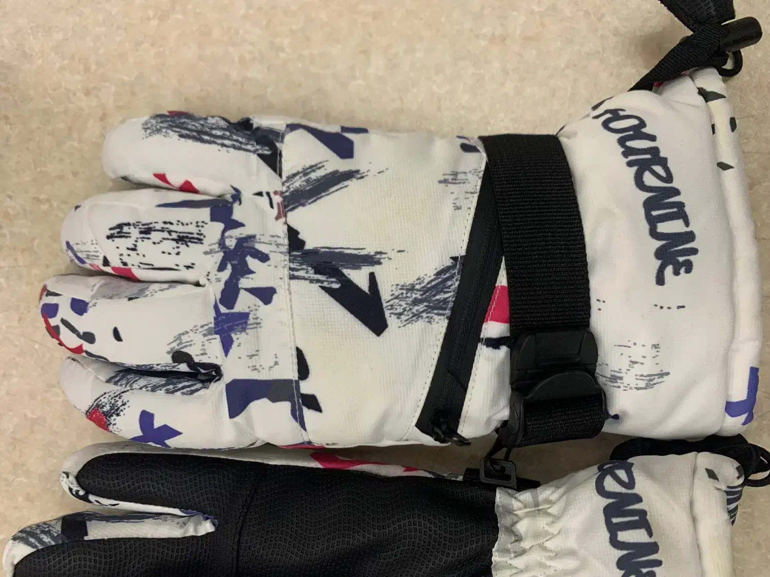 دستکش اسکی زنانه|ورزش‌های زمستانی|تهران, شیخ هادی|دیوار