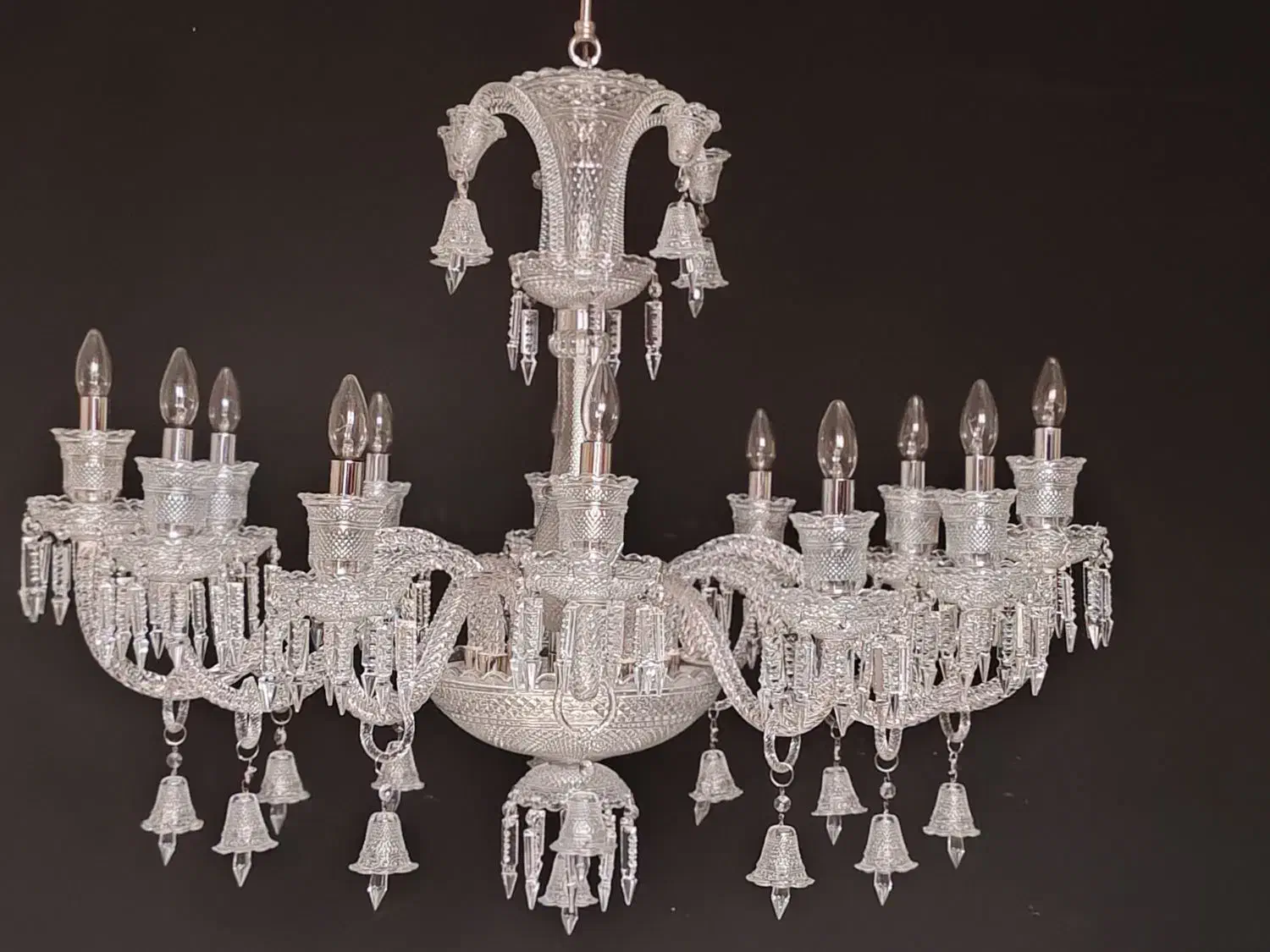 لوستر لاینر ۱۲ شاخه باکارات بلوری|لوستر و چراغ آویز|تهران, بهارستان|دیوار