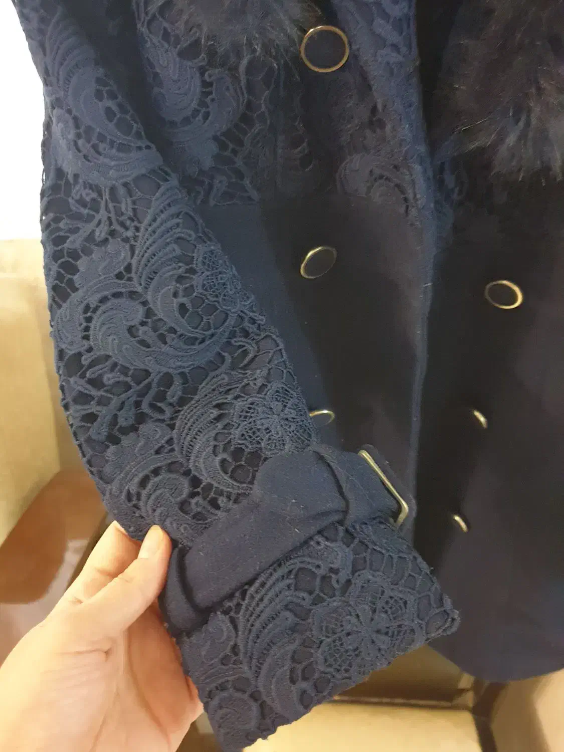 پالتو زمستانی|لباس|کرج, کارخانه قند|دیوار