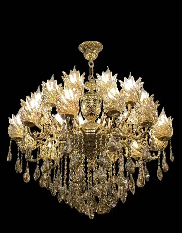 سمساری لوازم برنزی برنجی میز آینه برنز|صنایع دستی و سایر لوازم تزئینی|قم, محمد آباد|دیوار