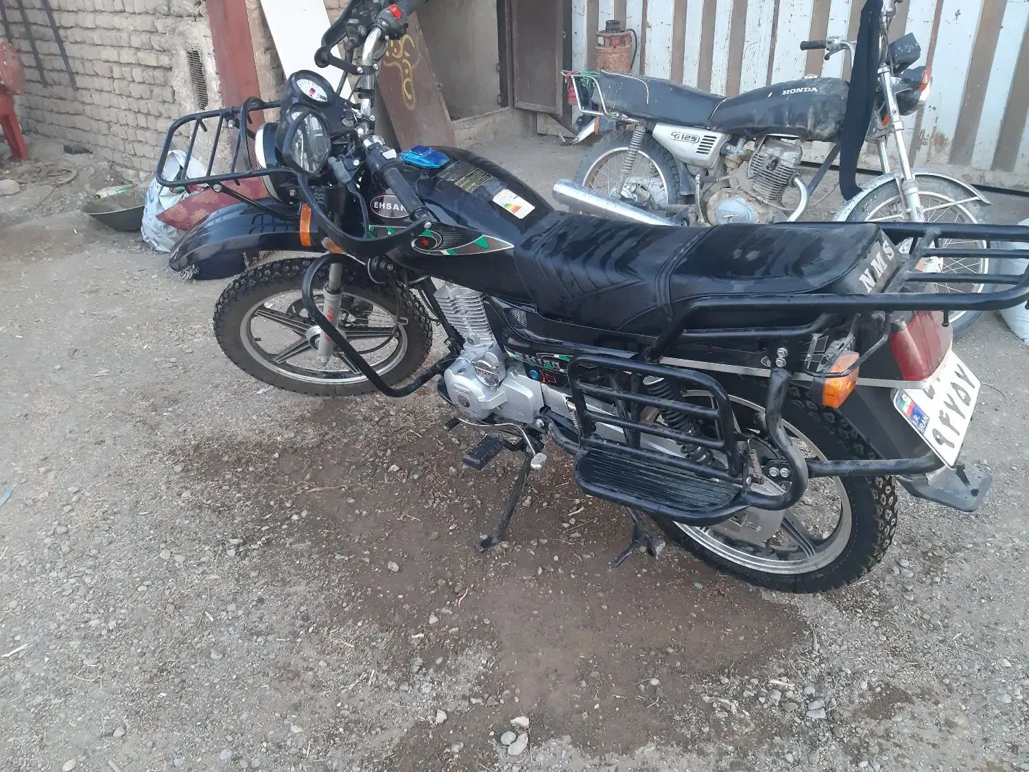 موتور احسان شکاری|موتورسیکلت|الیگودرز, |دیوار