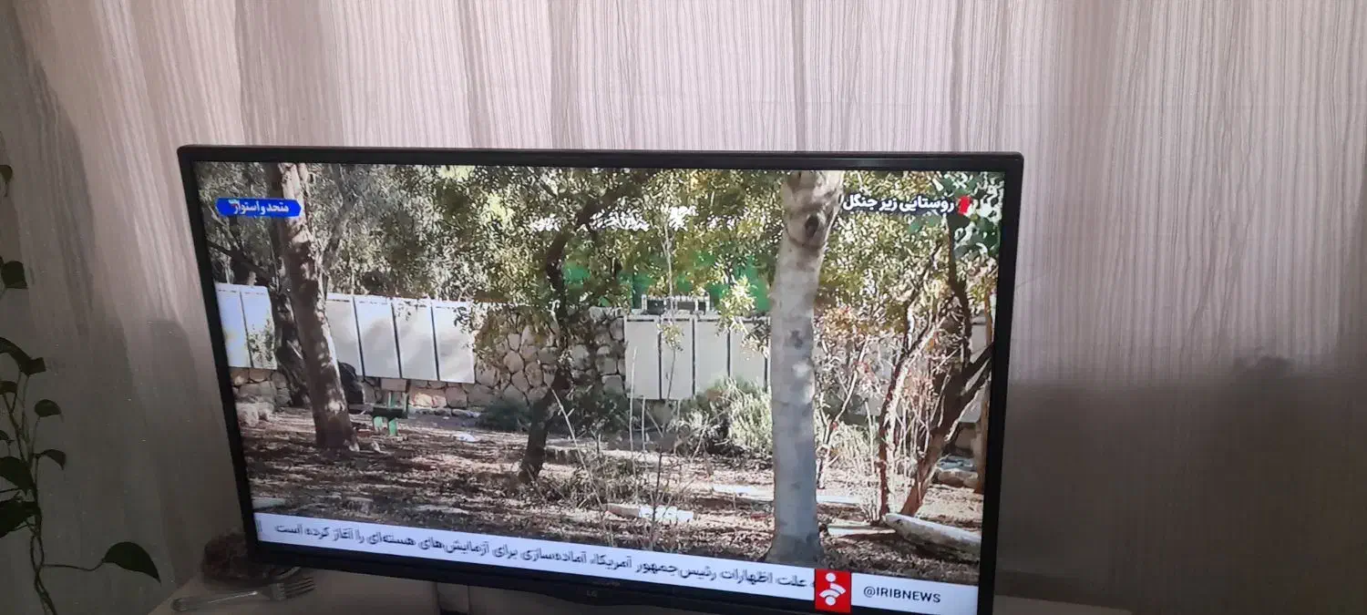 تلویزیون ال ای دی ۴۲ الجی سه بعدی|تلویزیون و پروژکتور|مشکیندشت, |دیوار