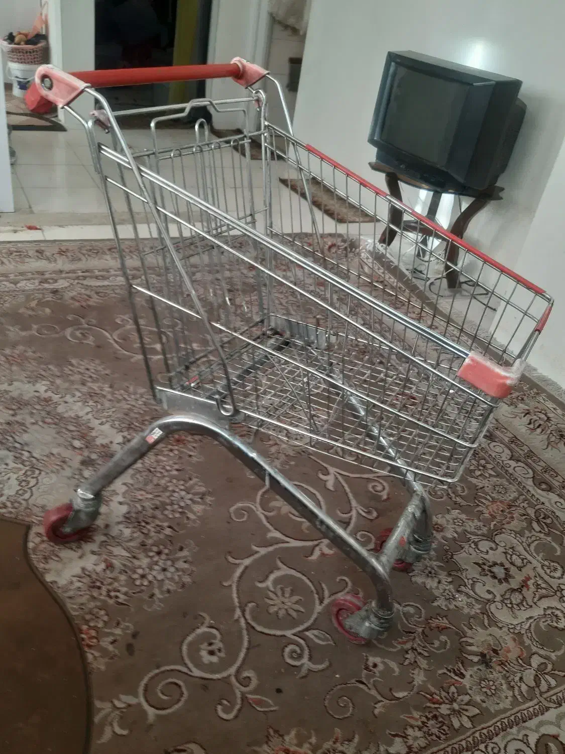 کالسکه سبد خرید|کالسکه و لوازم جانبی|فولادشهر, مسکن مهر فولادشهر|دیوار