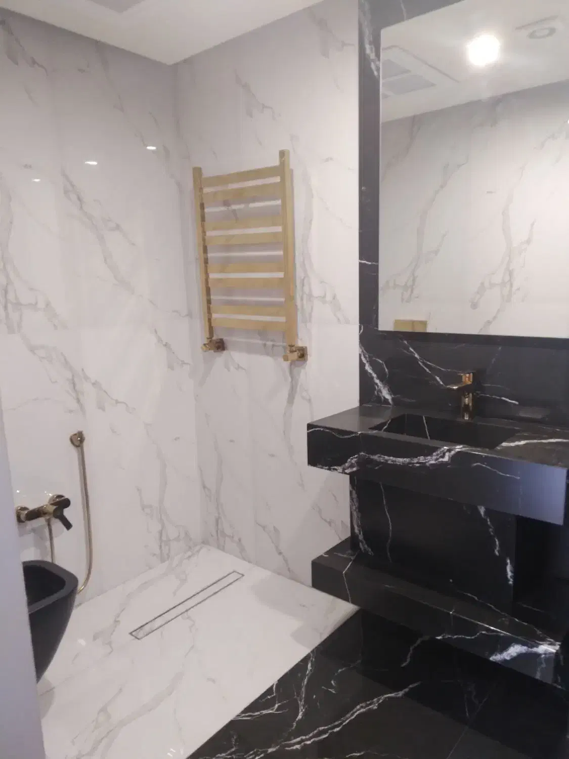 ۱۵۰ متر ۳خواب نور شمال جنوب فول بازسازی دسترسی خوب