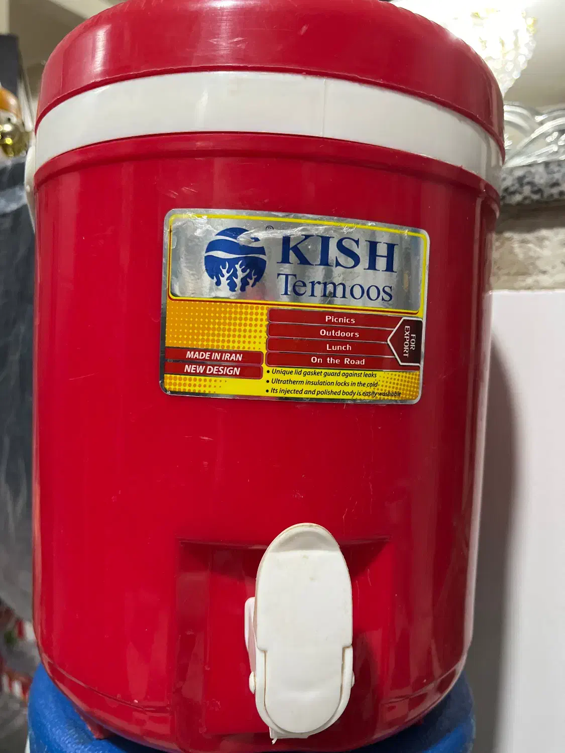 سه عدد کلمن|ظروف نگهدارنده، پلاستیکی، یکبارمصرف|شیراز, پودنک|دیوار