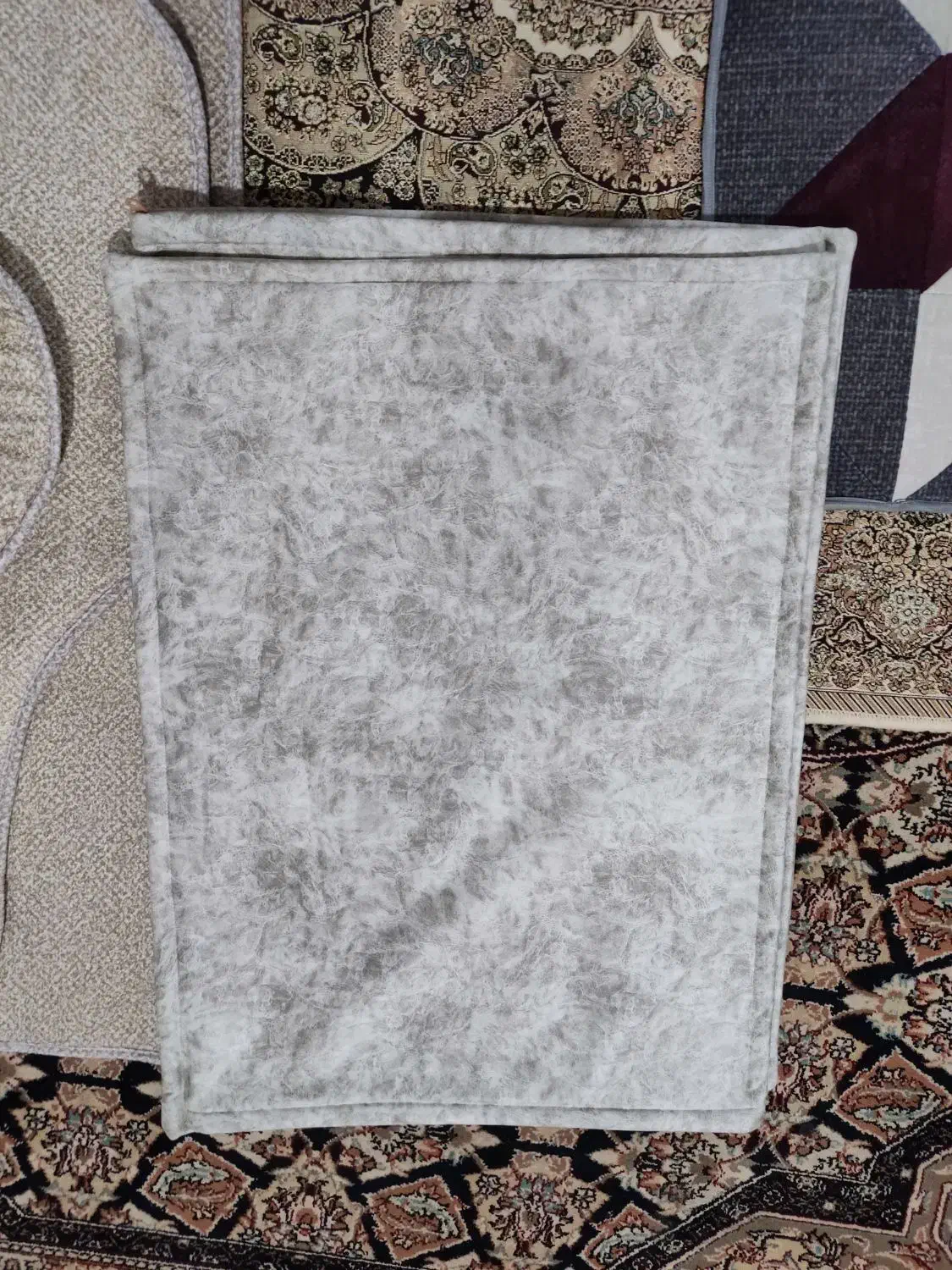 دمی|سفره، حوله، دستمال آشپزخانه|اسفراین, |دیوار