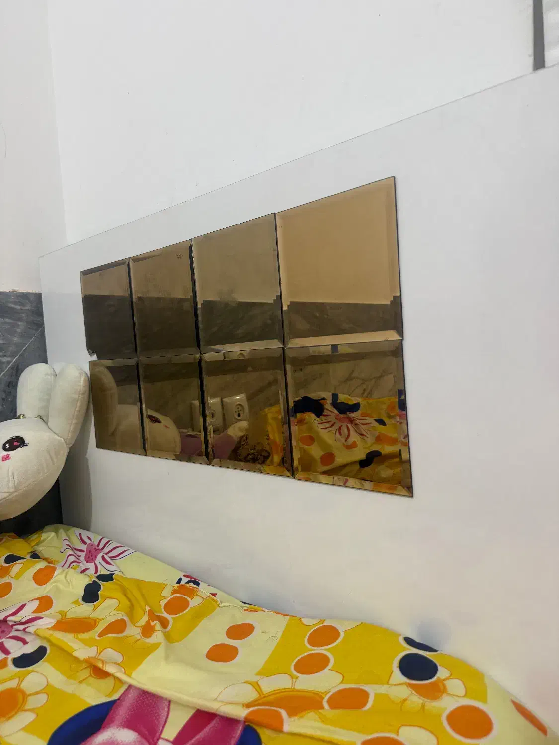 دو عدد تخت یک نفره چوبی در حد نو ۱۳،۵۰۰|تخت و سرویس خواب|نهبندان, |دیوار