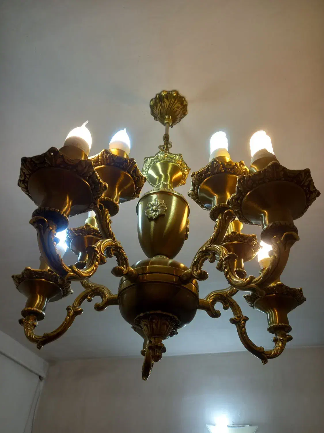 لوستر تمام برنز|لوستر و چراغ آویز|تبریز, |دیوار