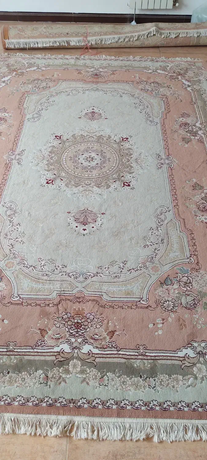 دو عدد فرش شش متری اصلی و با کیفیت|فرش|لاهیجان, گلستان|دیوار