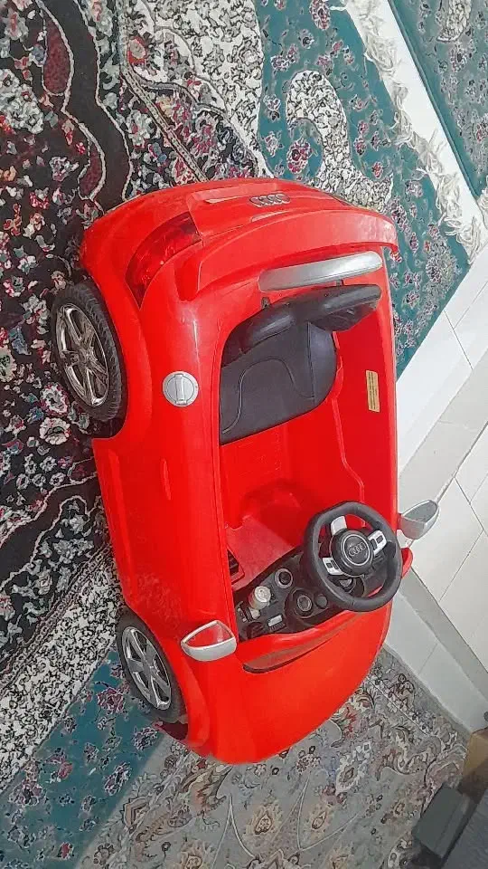 ماشین شارژی زیر قیمت .کاملا سالم|اسباببازی|بندرعباس, |دیوار