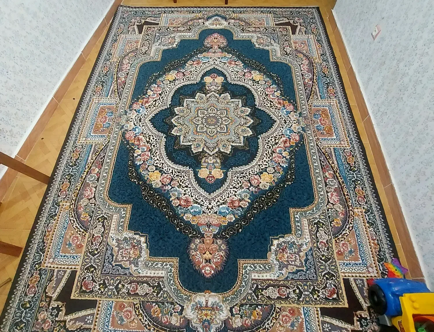 فرش 9 متری|فرش|رشت, نخودچر|دیوار