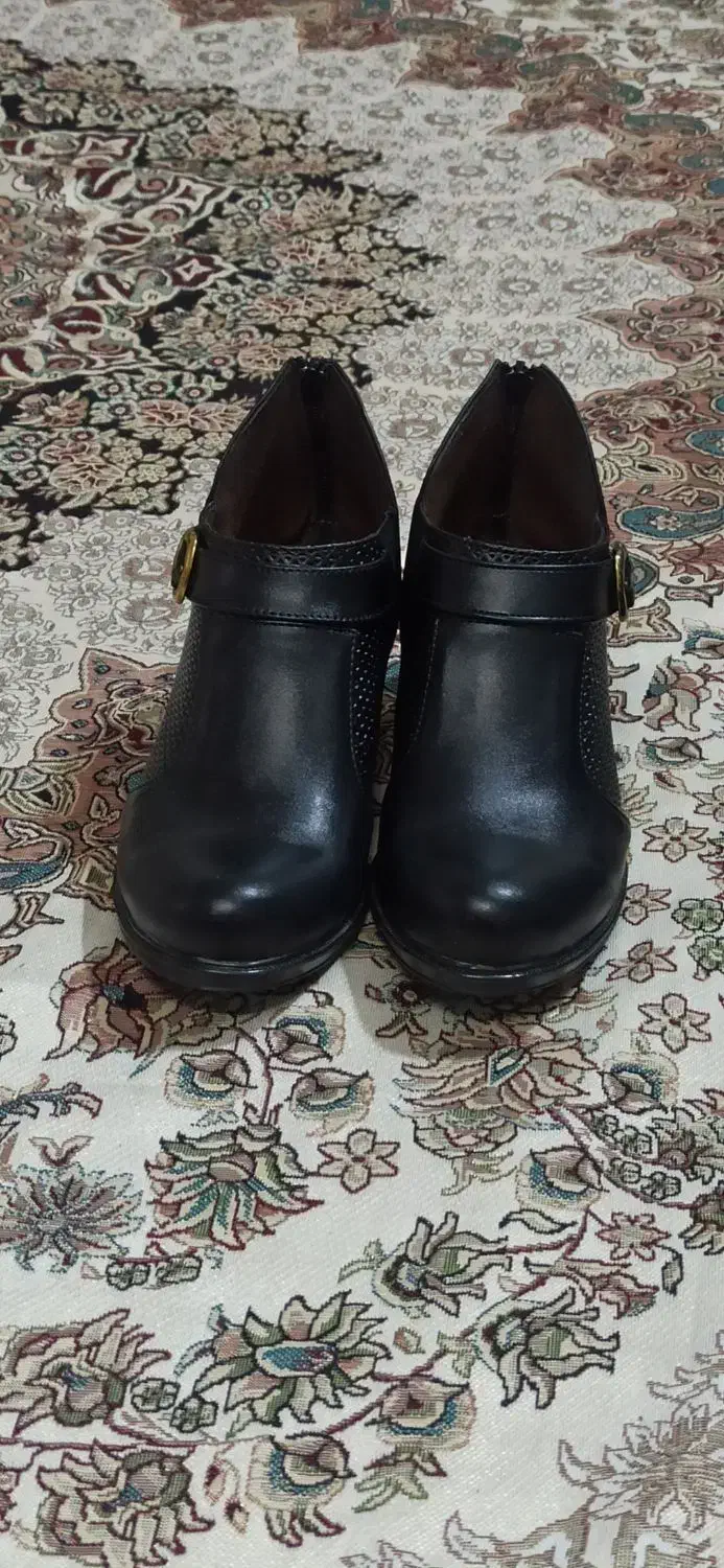 لباس|لباس|بروجرد, |دیوار