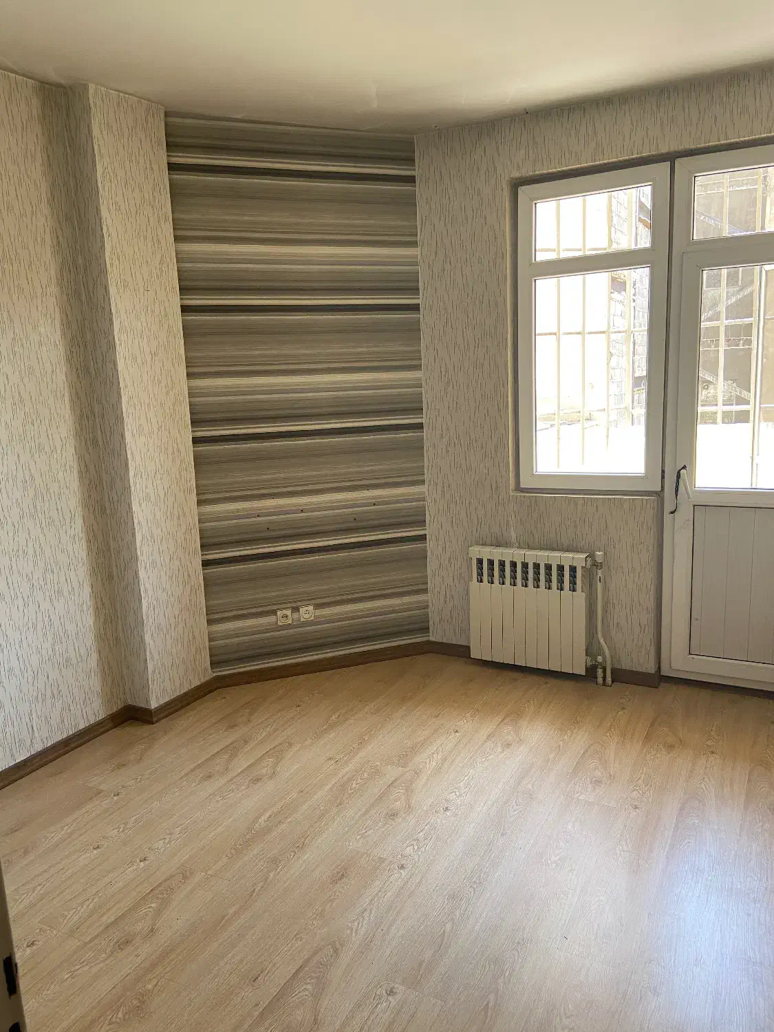 اجاره‌ ۷۵ منر دو خواب با پارکینگ تخلیه