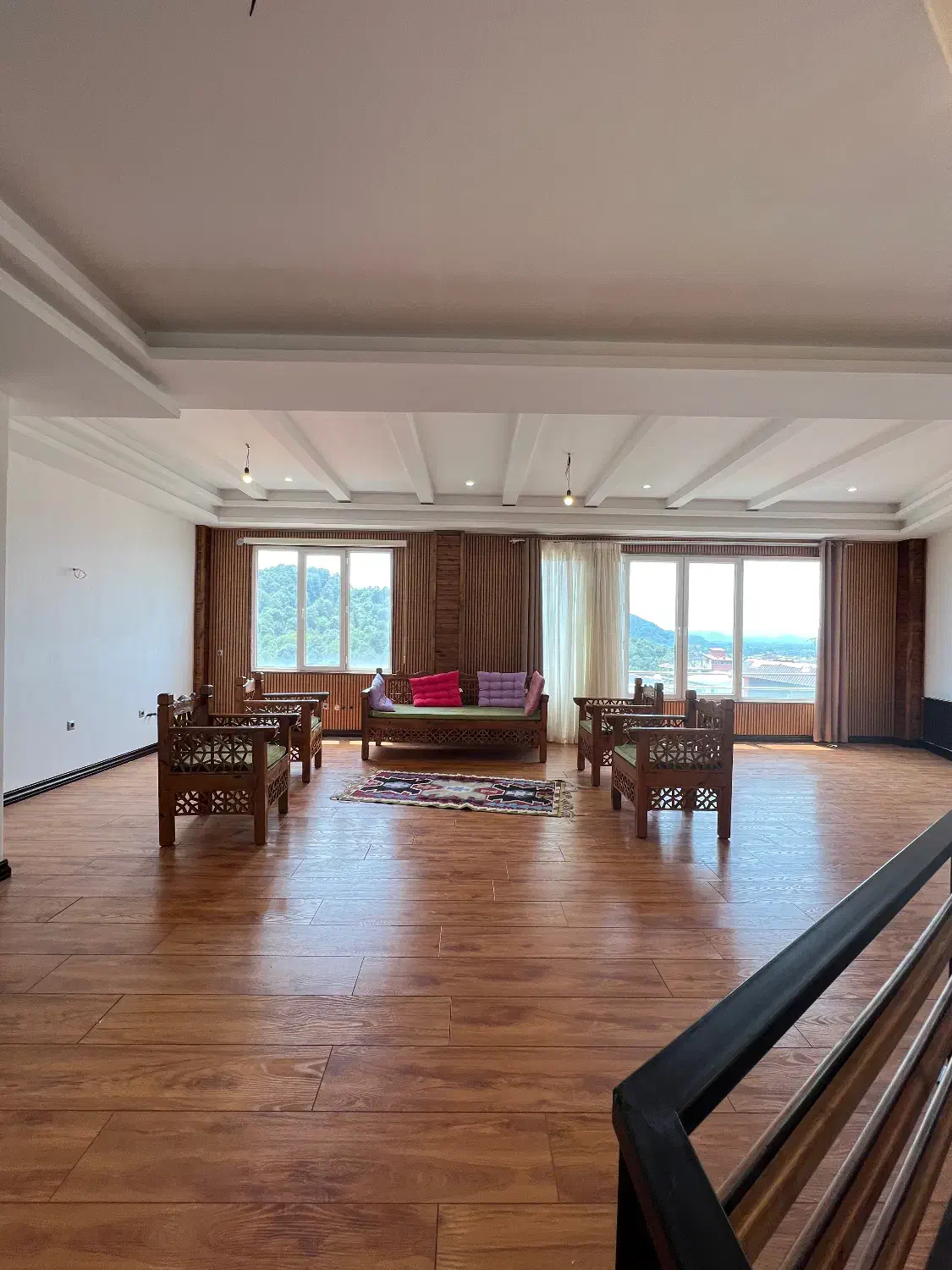 ۲۲۰متر پنت هاوس با ۱۰۰متر تراس|فروش آپارتمان|لاهیجان, شیخ زاهد|دیوار