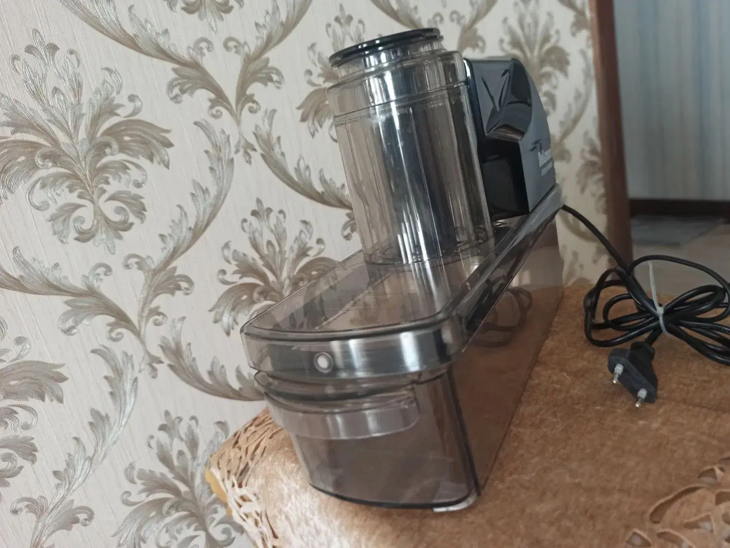 رنده برقی دلمونتی مدل DL610|خردکن، آسیاب، غذاساز|تهران, قیطریه|دیوار