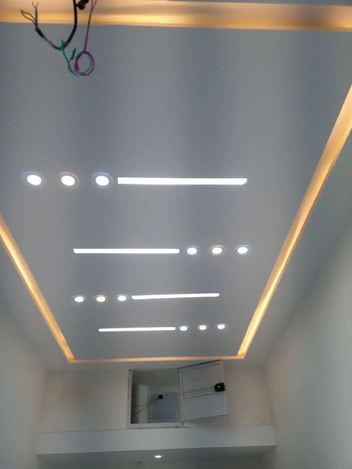 خدمات برق ساختمان|خدمات پیشه و مهارت|گناباد, |دیوار