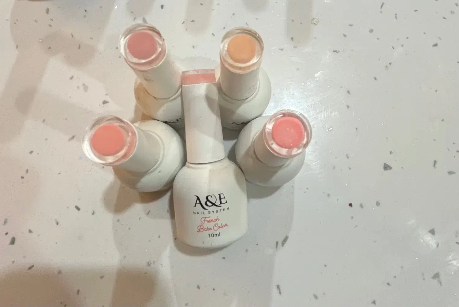 فروش کامل مواد ناخن|آرایشگاه و سالن‌های زیبایی|تهران, کاج|دیوار