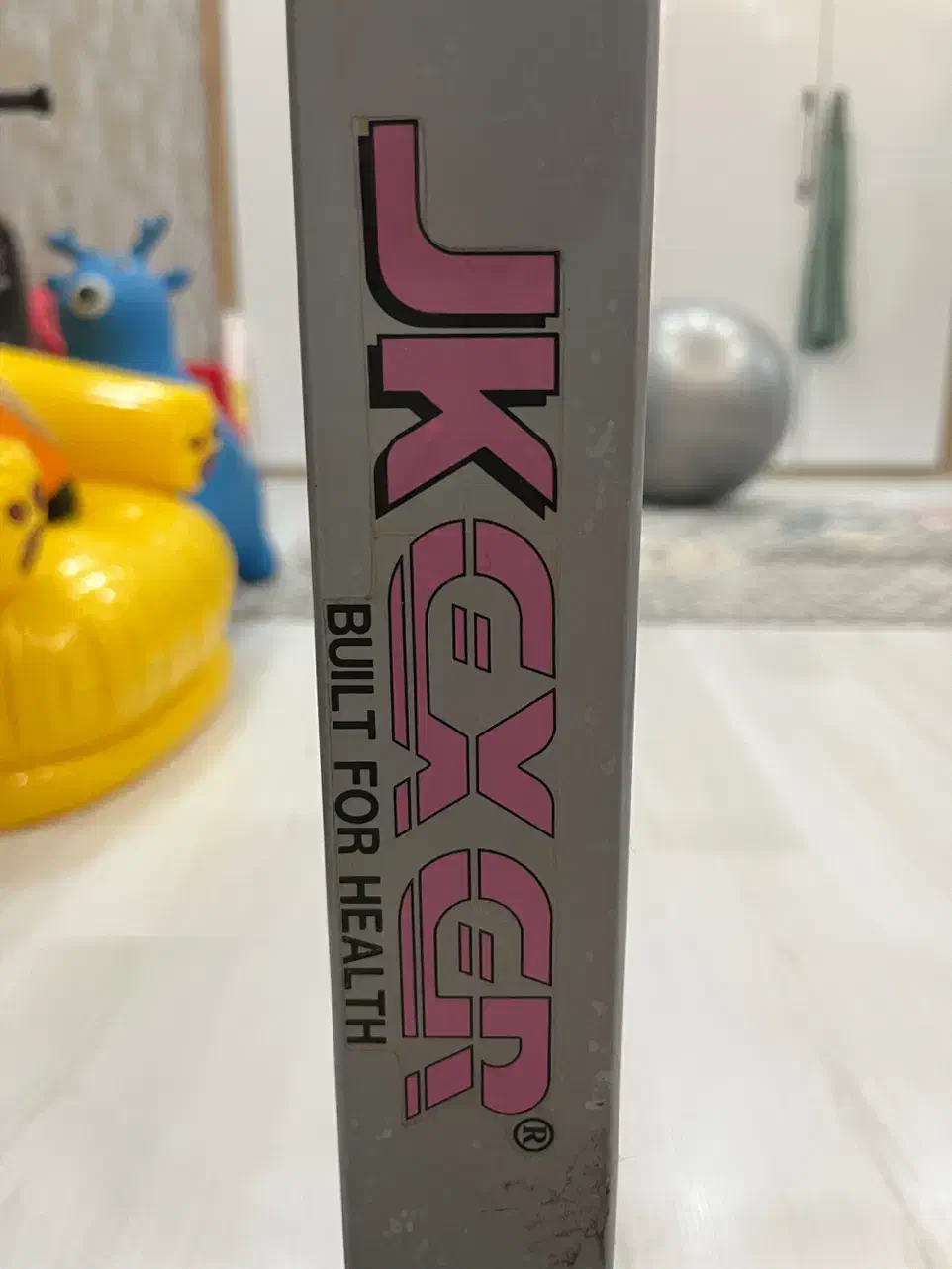 دستگاه ویبراتور بدن مناسب لاغری و فرم دهی بدن|تجهیزات ورزشی|رشت, کاکتوس|دیوار