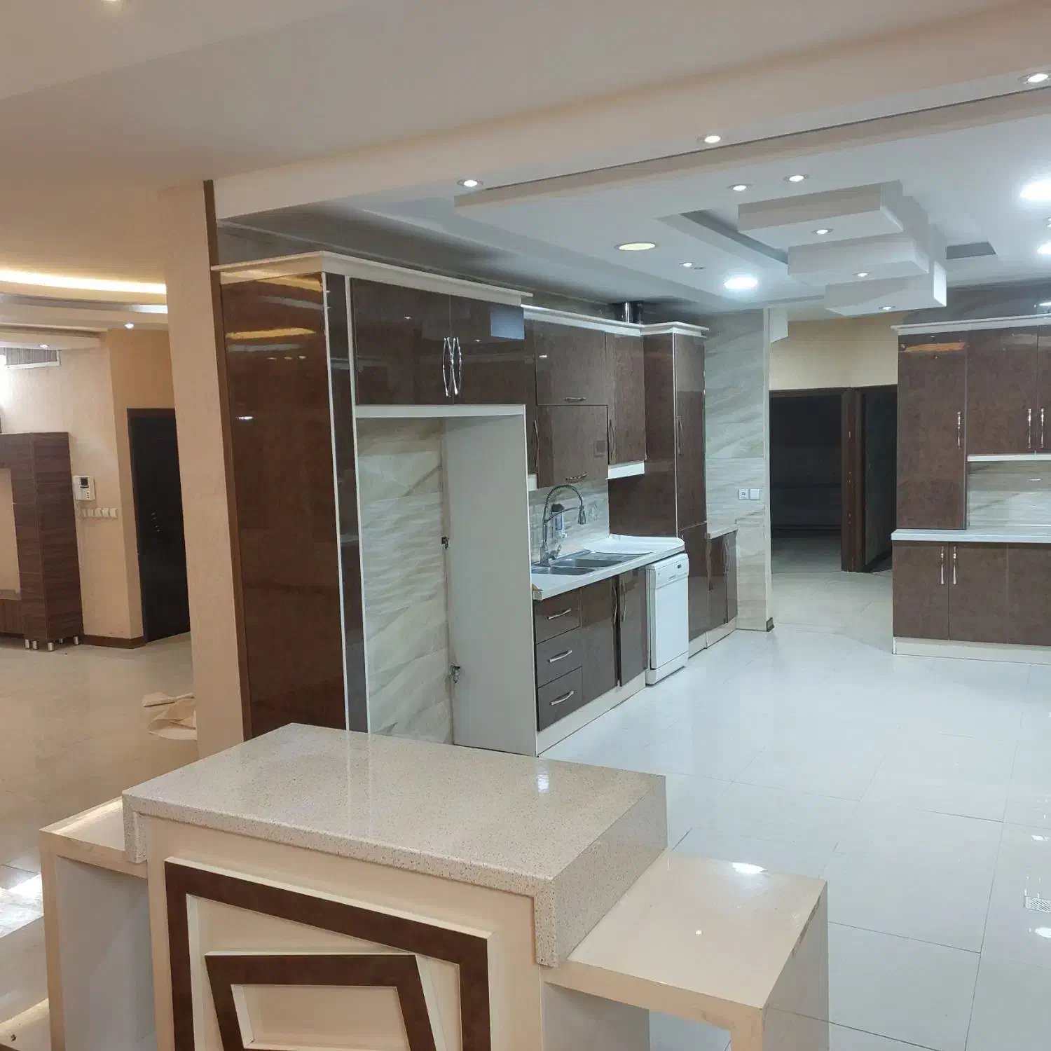 کابینت ام دی اف خیلی تمیز|مصالح و تجهیزات ساختمان|تهران, مشیریه|دیوار