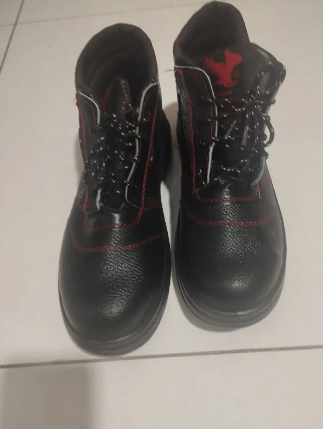 کفش کار|کیف، کفش، کمربند|شهرکرد, |دیوار